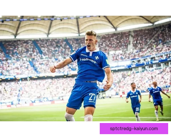 纽伦堡主帅风格持续提升，球队战术逐渐形成竞争力增强态势